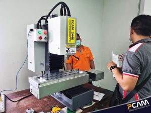 ส่งเครื่อง cnc รุ่น 2440 ที่ มศว 4